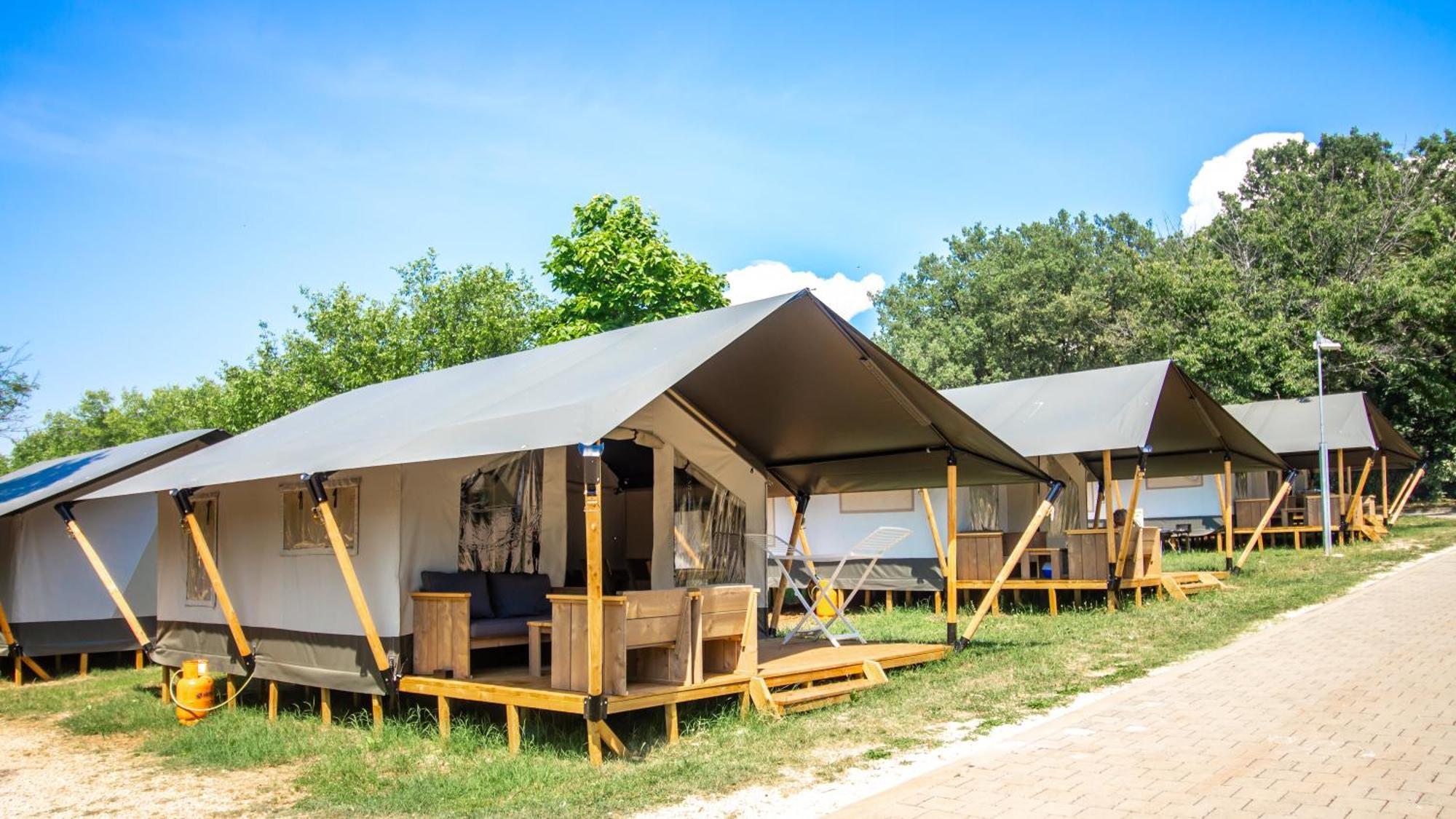 Easyatent Camping Valkanela Vrsar Exterior foto